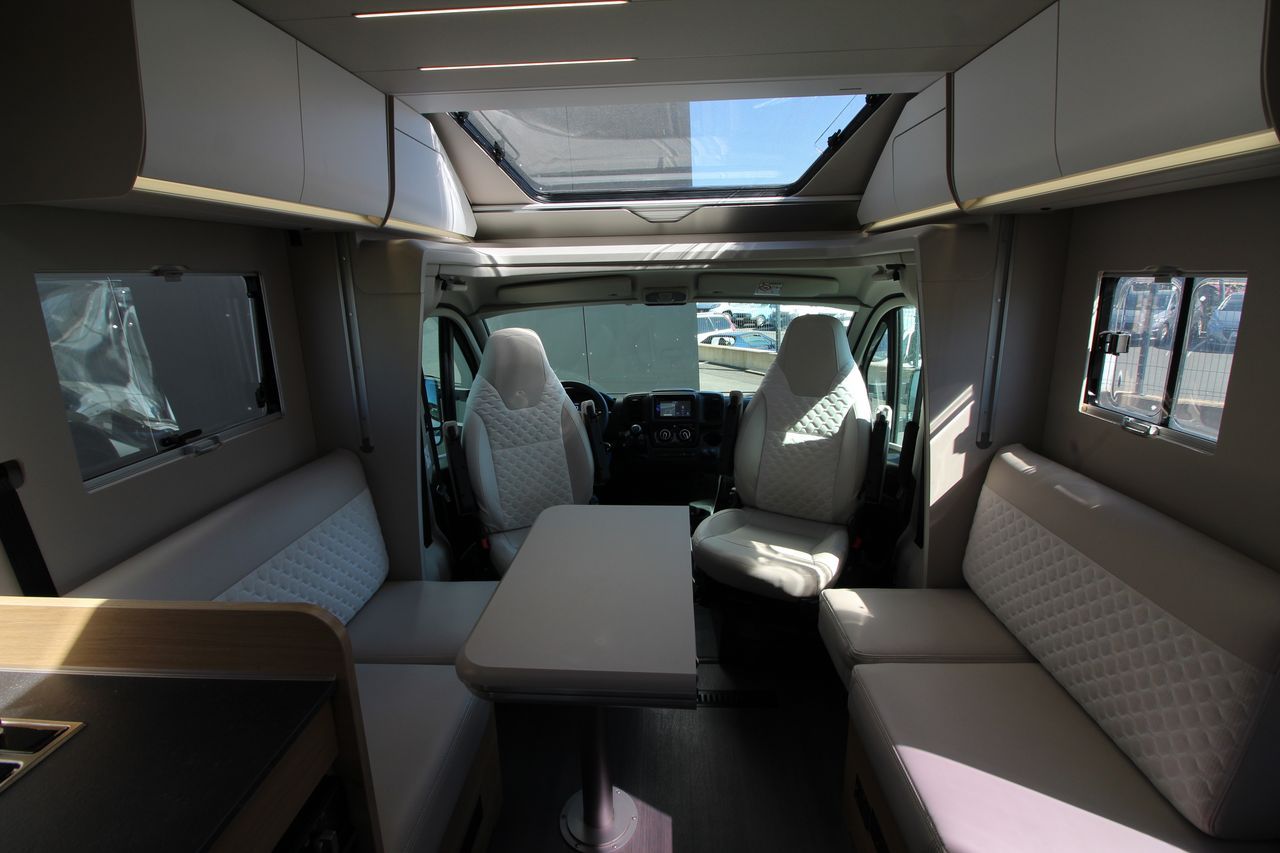 Adria | MATRIX PLUS 670 DC - 2022 – Image 5
