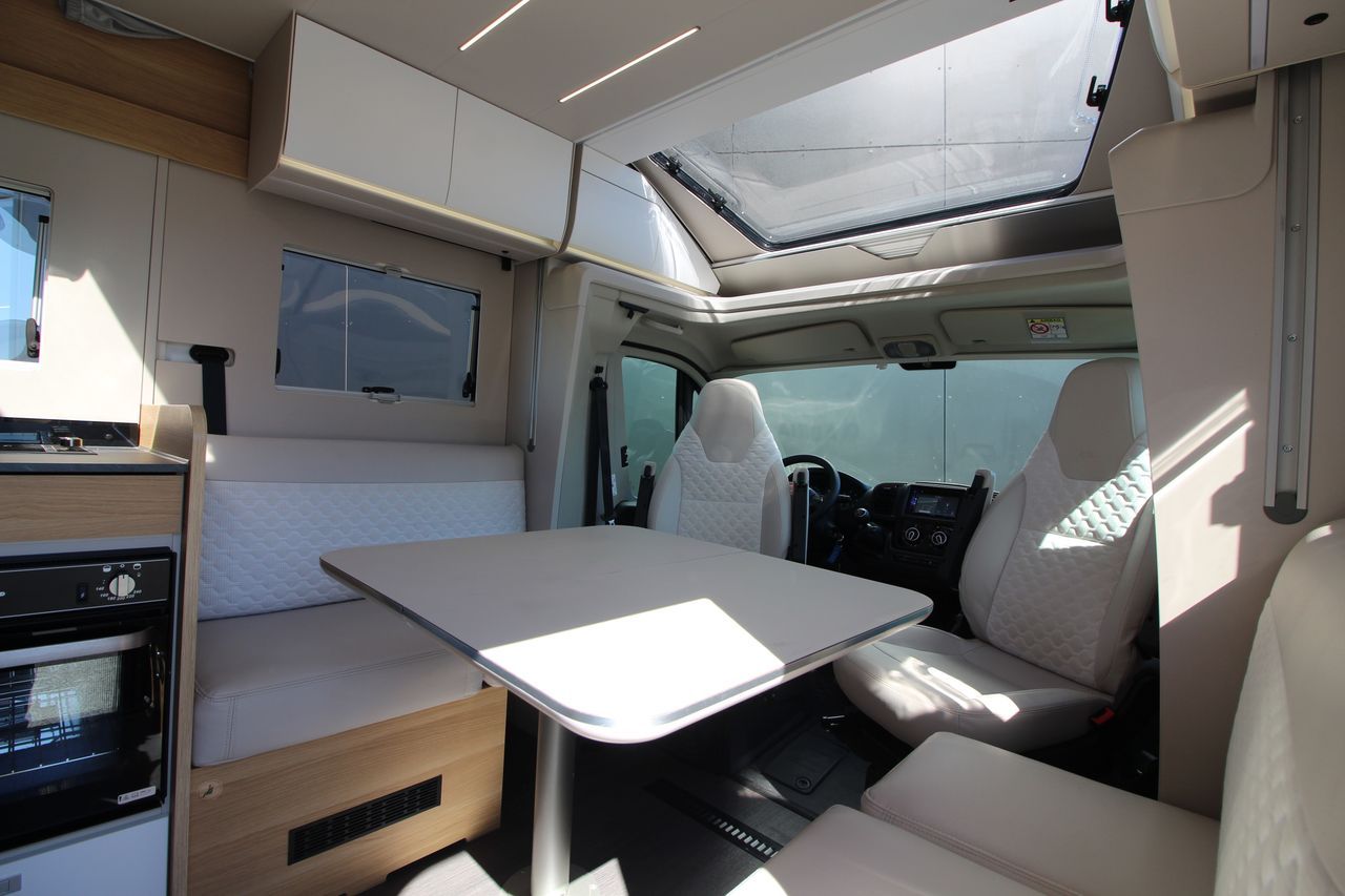 Adria | MATRIX PLUS 670 DC - 2022 – Image 7
