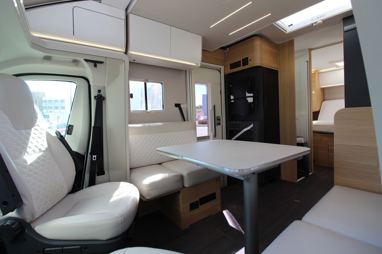 Adria | MATRIX PLUS 670 DC - 2022 – Image 9