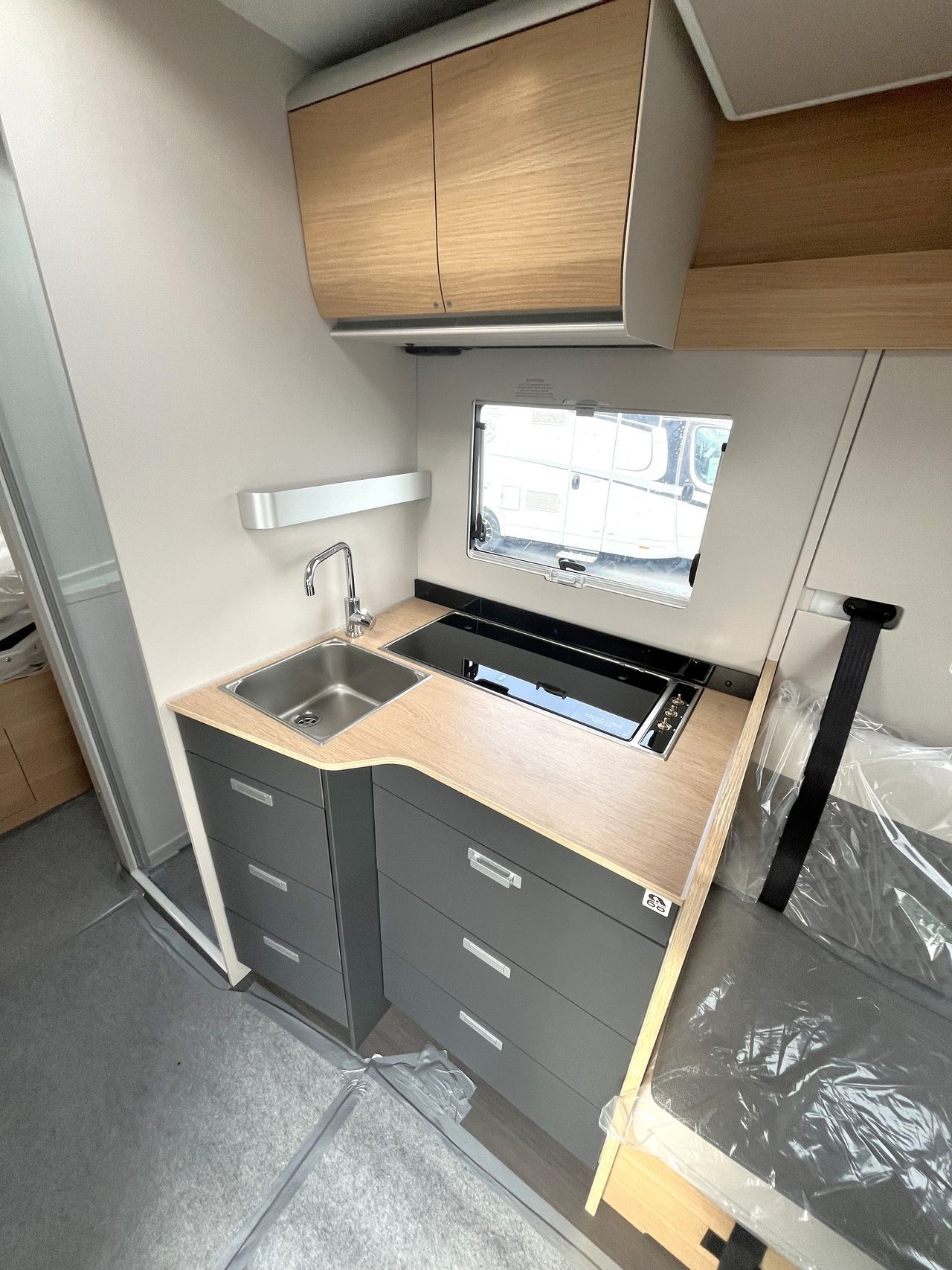 Adria | MATRIX 650 DC 60Y - 2026 – Image 8