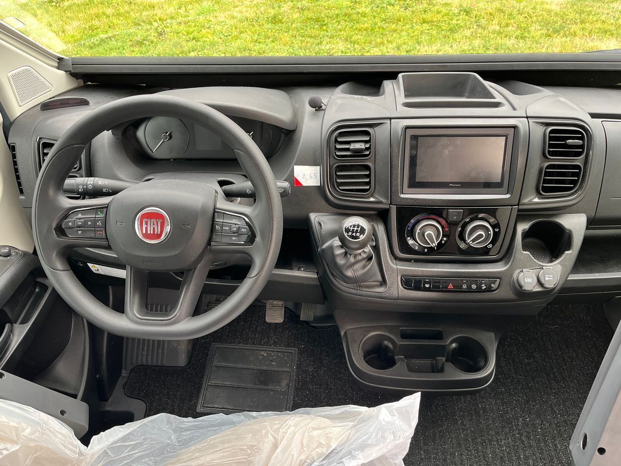 Challenger | V 114 ROAD EDITION VIP - 2023 – Image 10