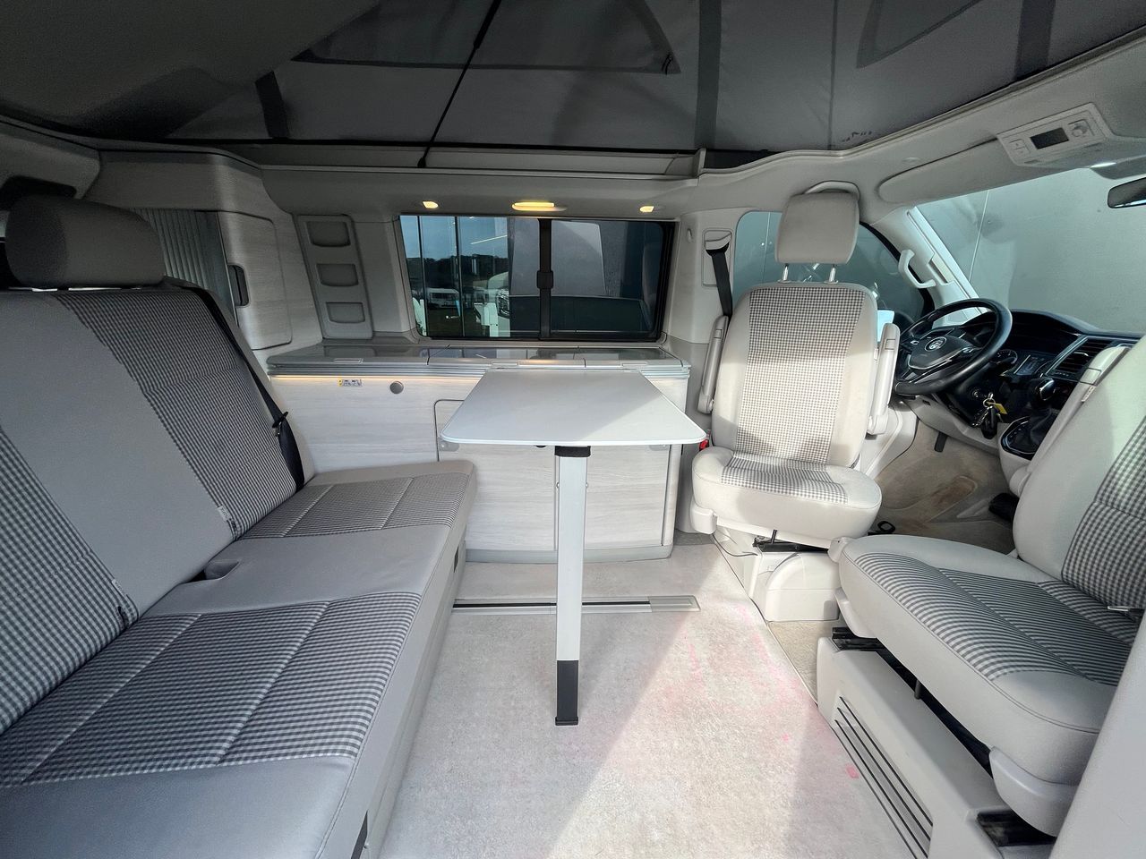 Volkswagen | CALIFORNIA COAST - 2018 – Image 6