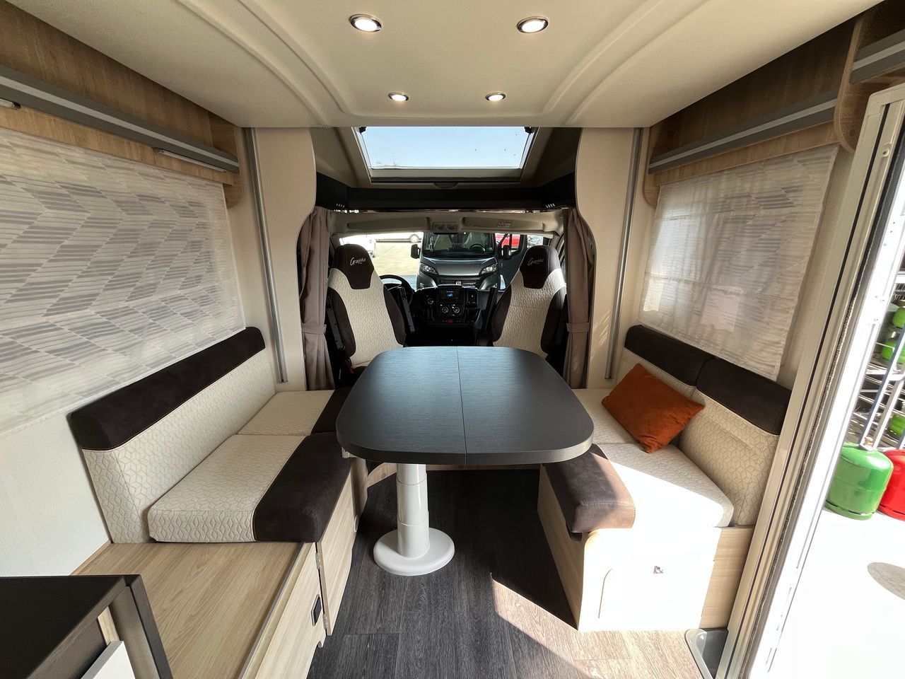 Challenger | 250 GRAPHITE VIP - 2021 – Image 4