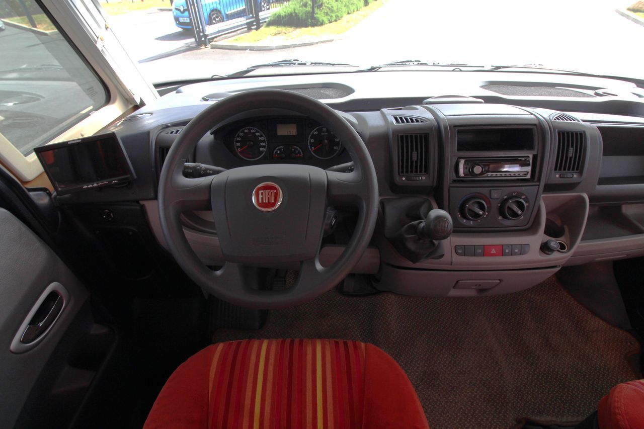Rapido | 903F - 2010 – Image 3