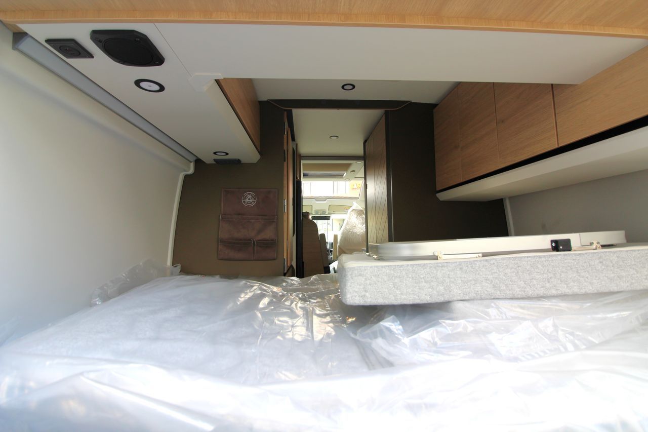 Campereve | MAGELLAN 643 SAPHIR - 2026 – Image 10