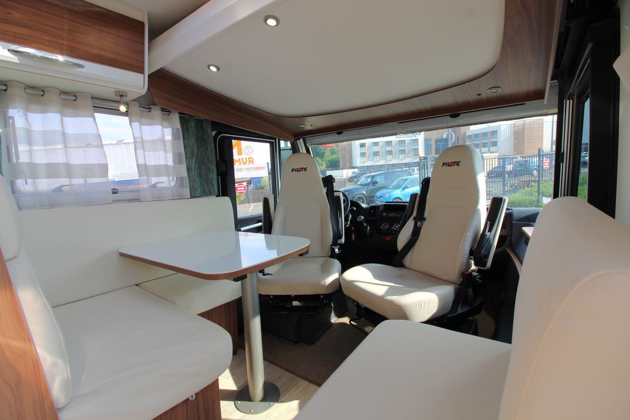 Pilote | G 740 C ESSENTIEL - 2018 – Image 3