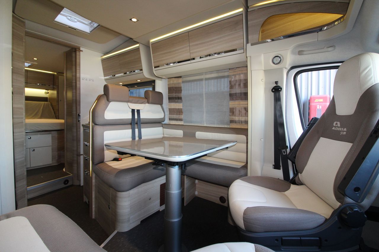 Adria | MATRIX 670 SC 50 ANS - 2016 – Image 4