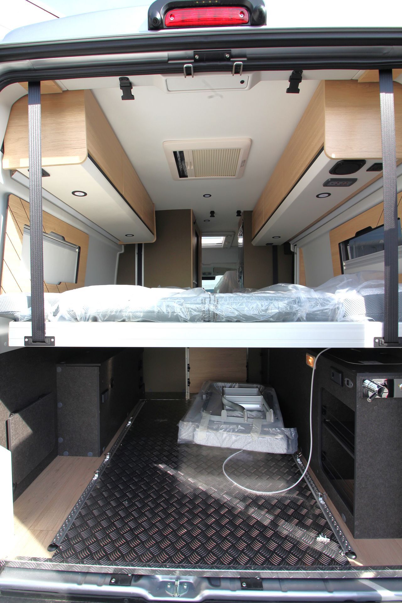 Campereve | LIFT VAN SAPHIR - 2027 – Image 9