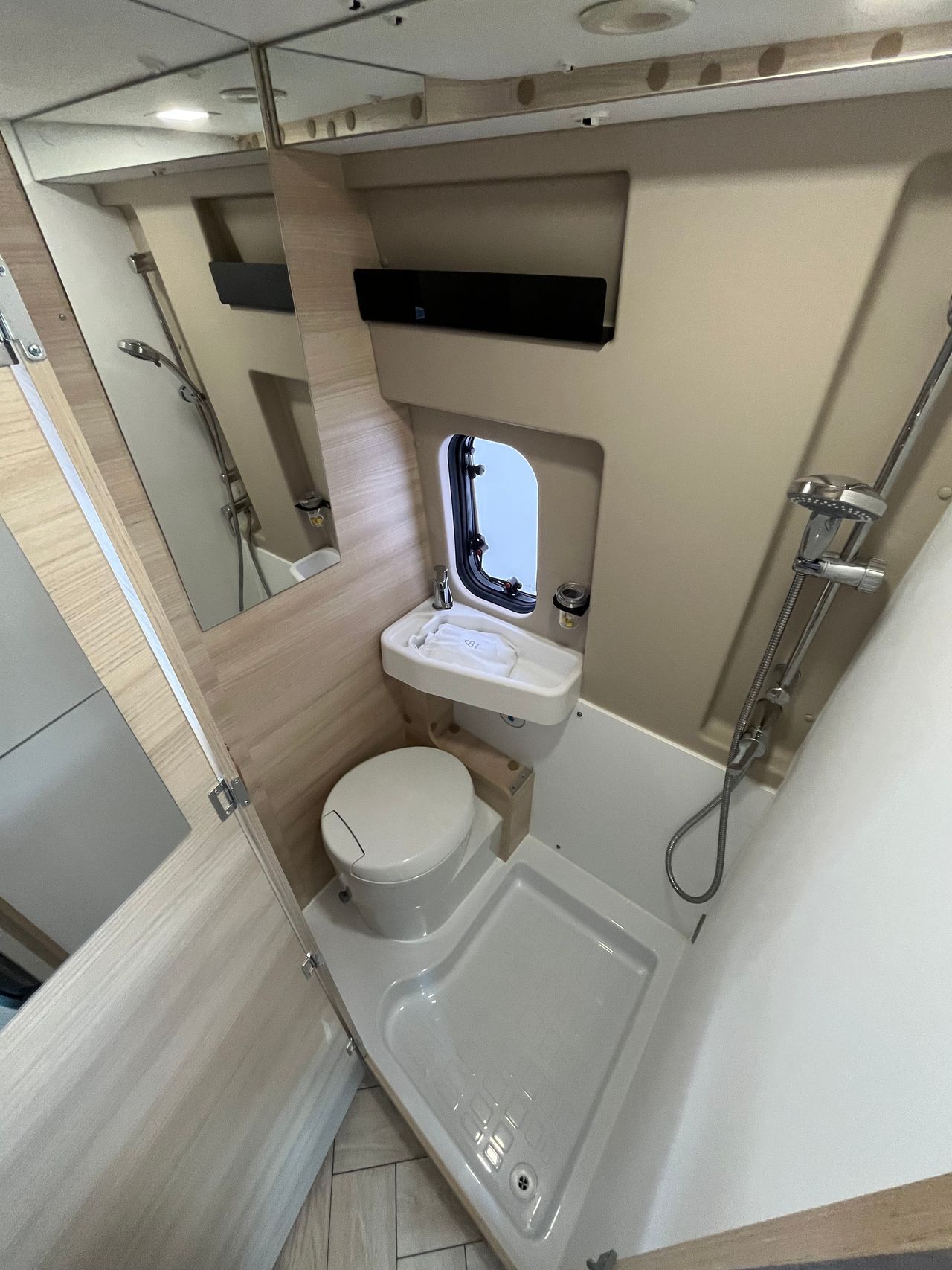 Chausson | V 594 FIRSTLINE - 2025 – Image 9