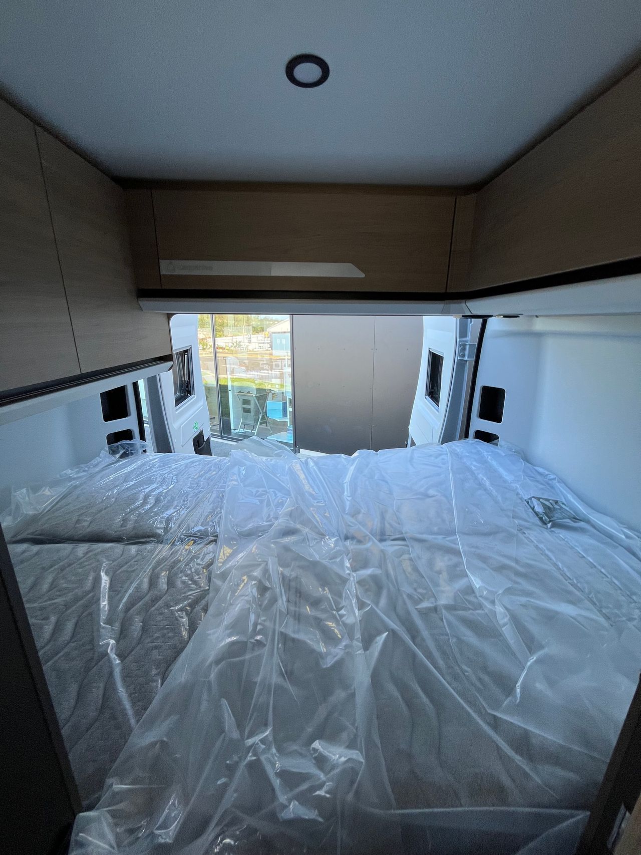 Campereve | 643 AIR SAPHIR - 2027 – Image 4