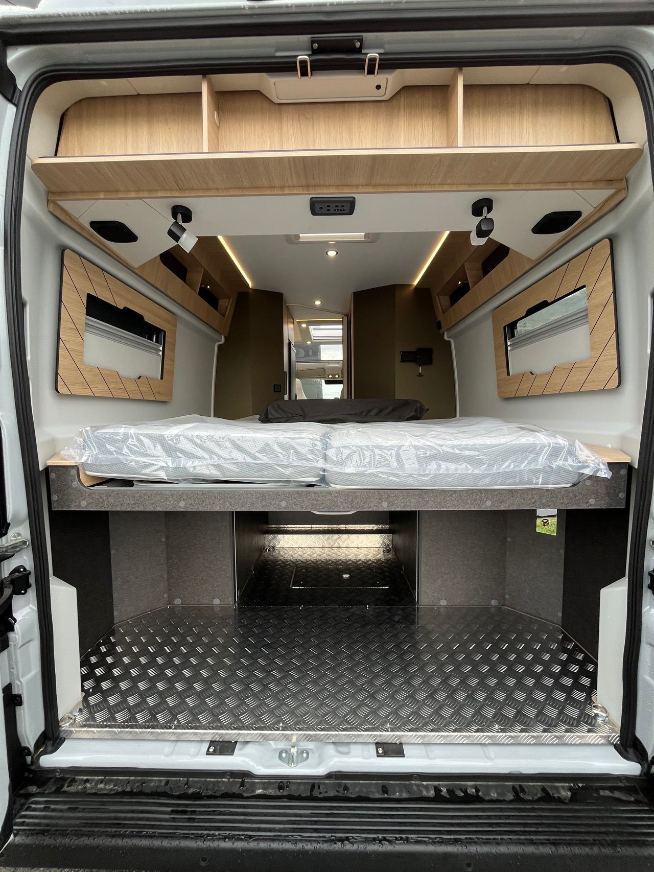 Campereve | 745 SAPHIR - 2027 – Image 9