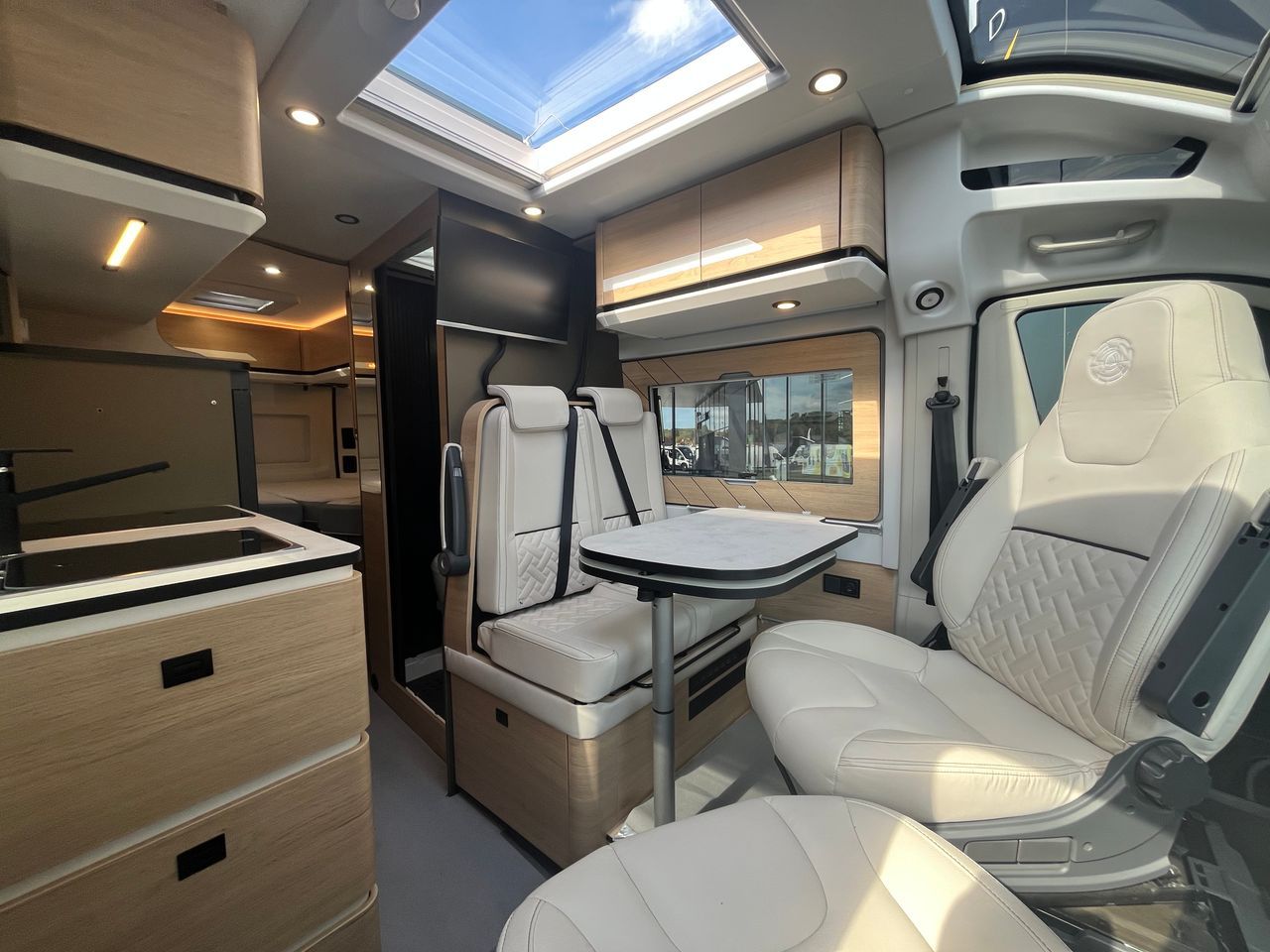 Campereve | 746 SAPHIR - 2026 – Image 7