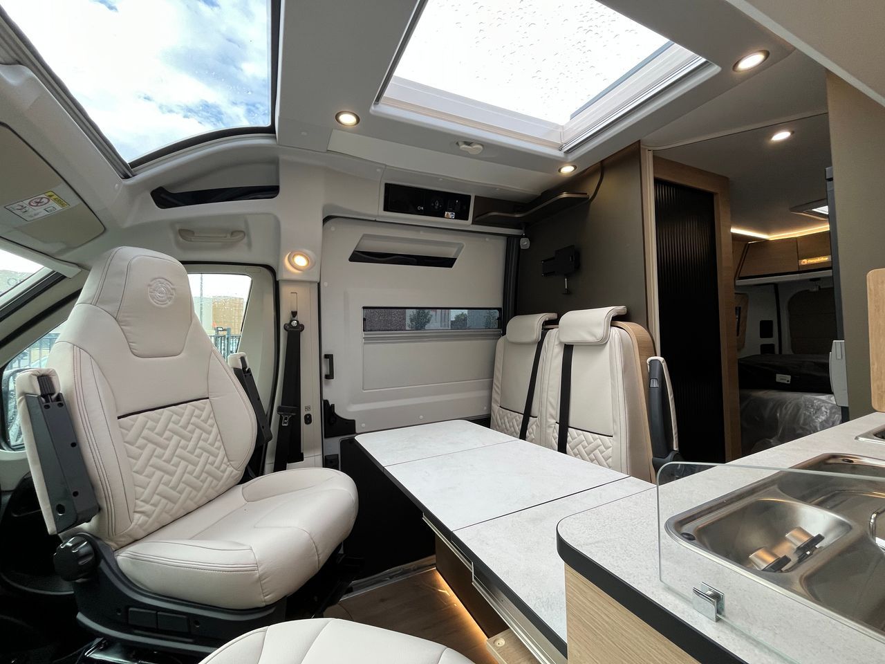 Campereve | 745 SAPHIR - 2027 – Image 8
