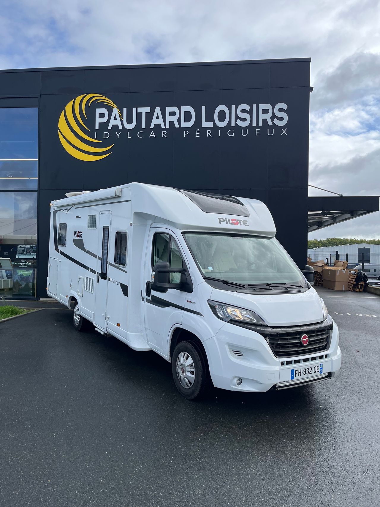Pilote | P 746 FC ESSENTIEL - 2019