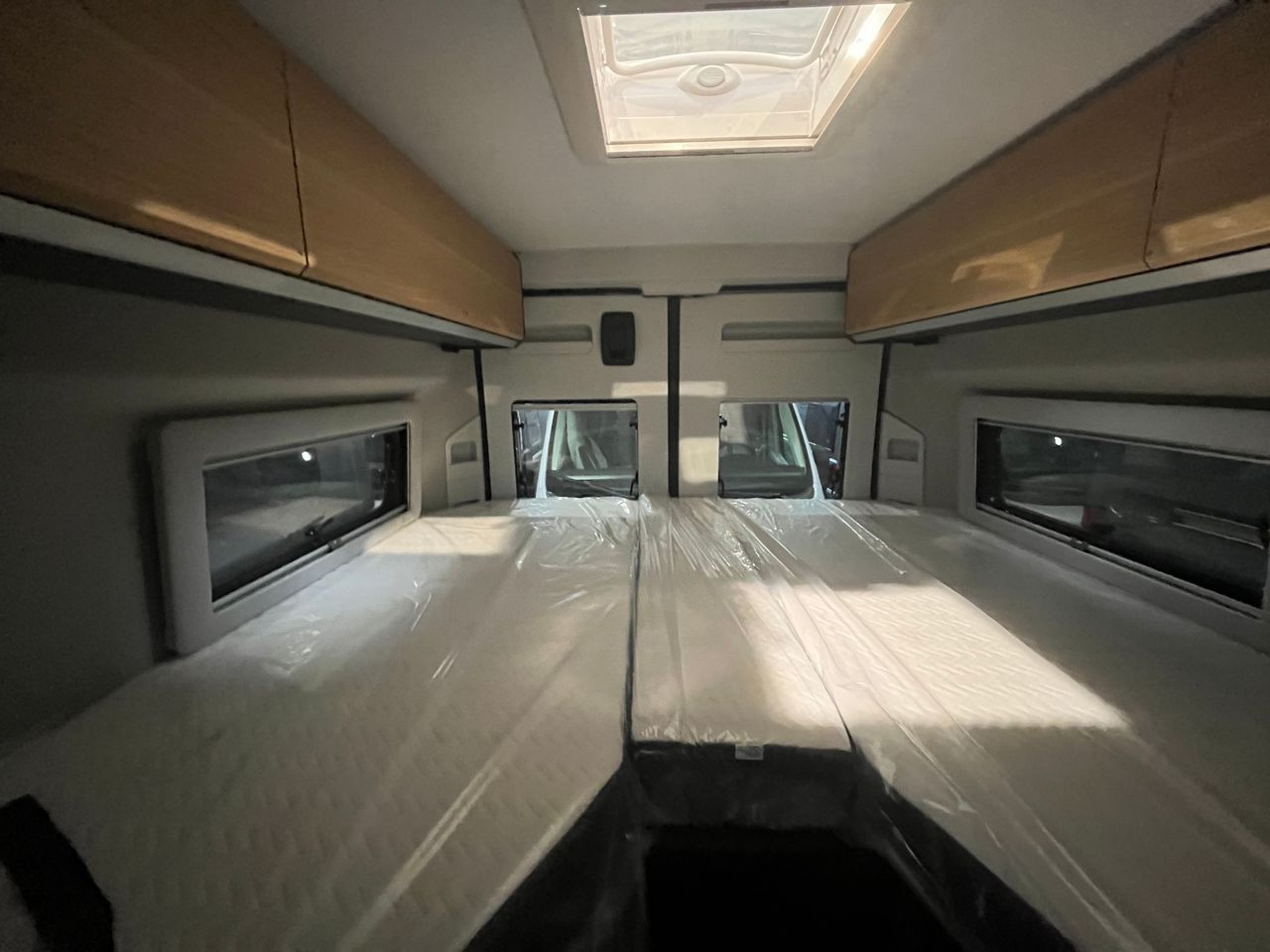 Adria | TWIN SELECT 640 SLB - 2027 – Image 5