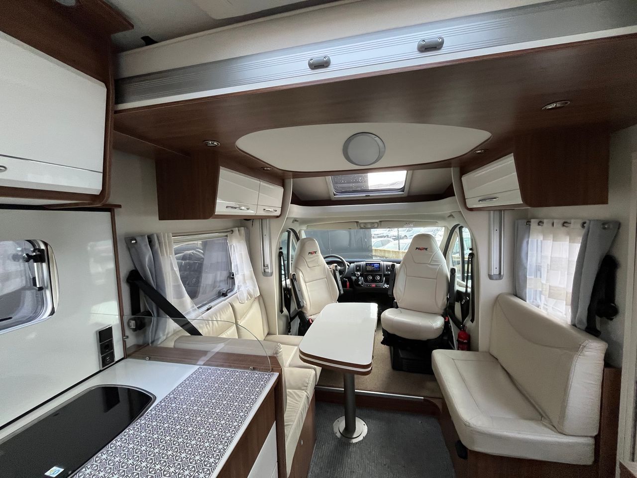 Pilote | P 746 FC ESSENTIEL - 2019 – Image 7